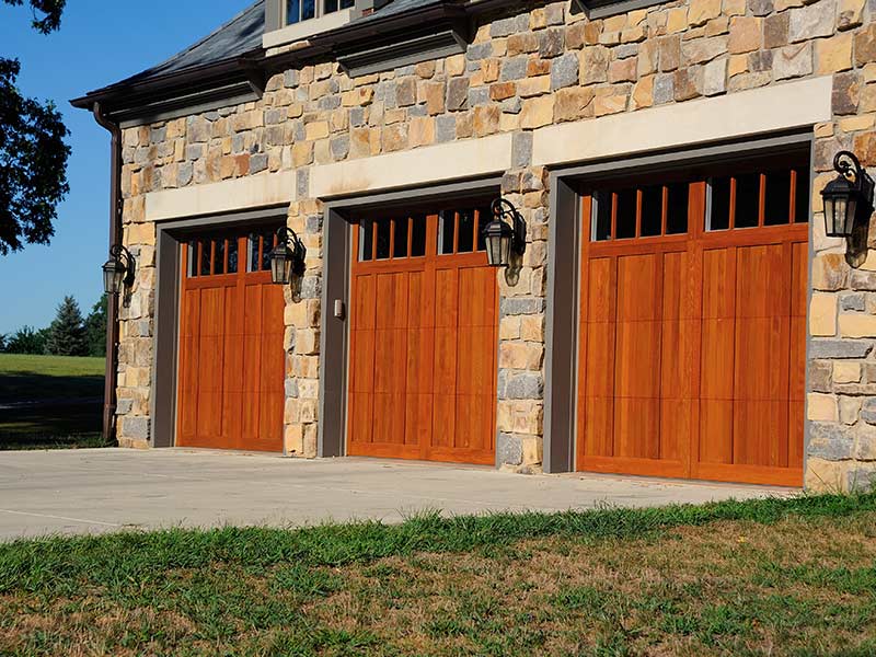 Garage doors in Ken Caryl, CO and surrounding areas. 